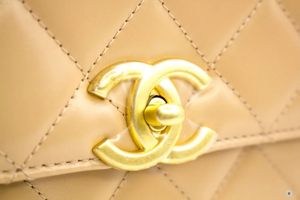 Chanel AS2649B05973 Small Flap Bag Beige   NC632 Calfskin Shoulder Bags Gbhw