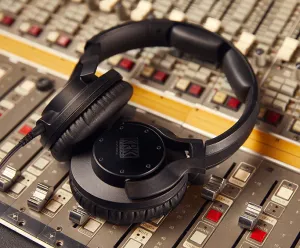 Krk Headphones 🎧 Krk Headphones 🎧