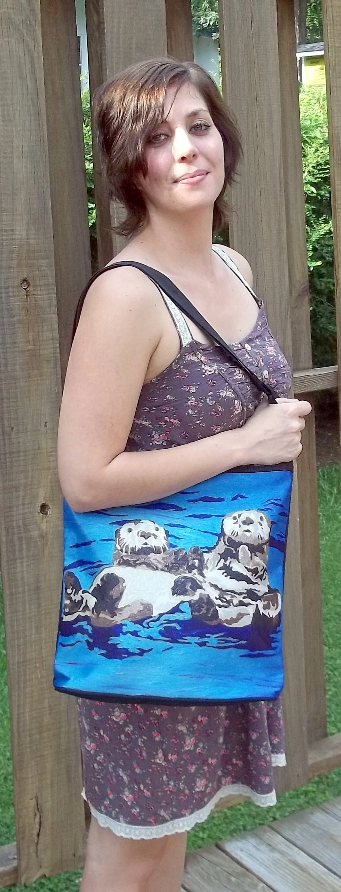 Lioness Large Cross Body Bag - Curiosity
