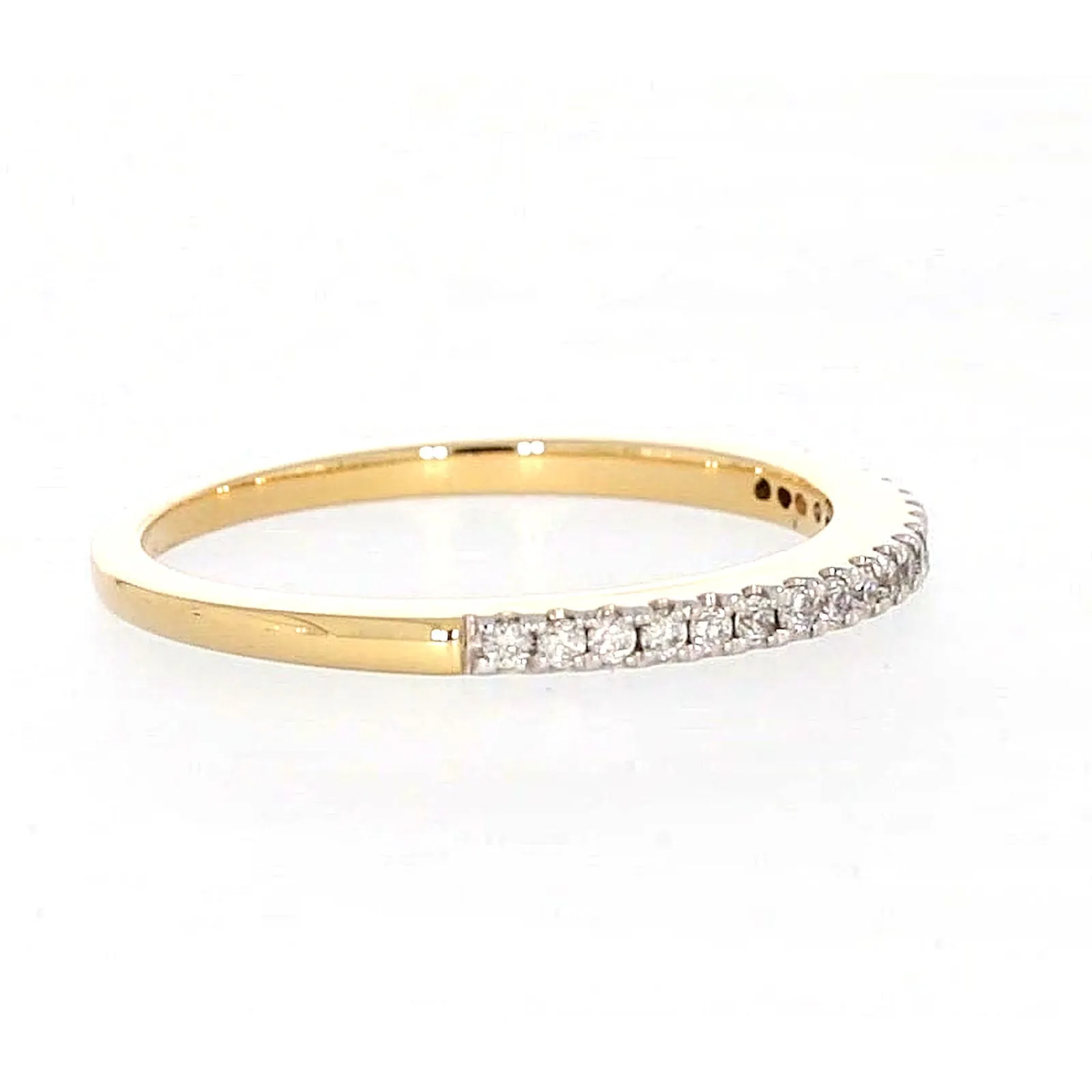 New York 14ct Yellow Gold Round Brilliant Cut 0.15 CARAT tw of Diamonds Ring