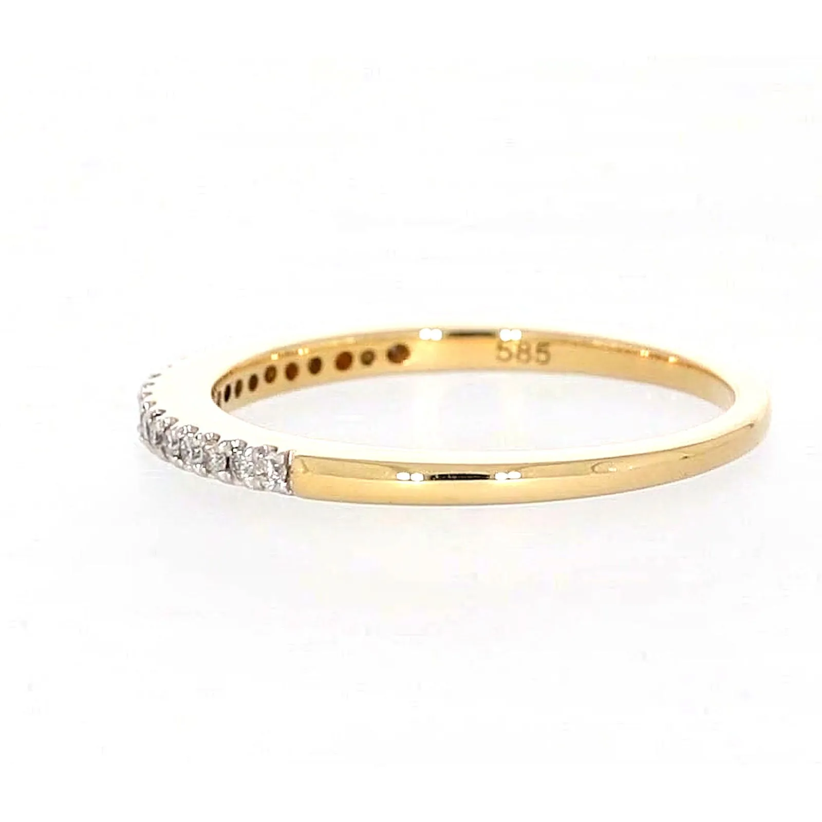 New York 14ct Yellow Gold Round Brilliant Cut 0.15 CARAT tw of Diamonds Ring