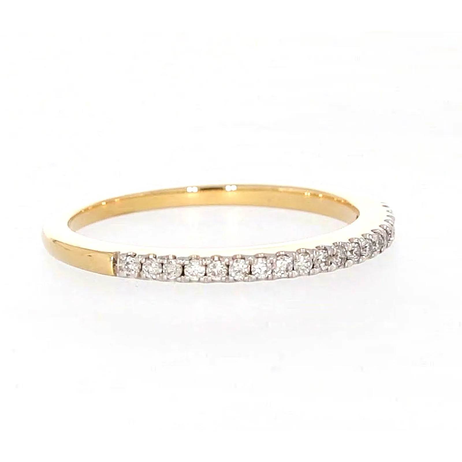 New York 14ct Yellow Gold Round Brilliant Cut 0.15 CARAT tw of Diamonds Ring