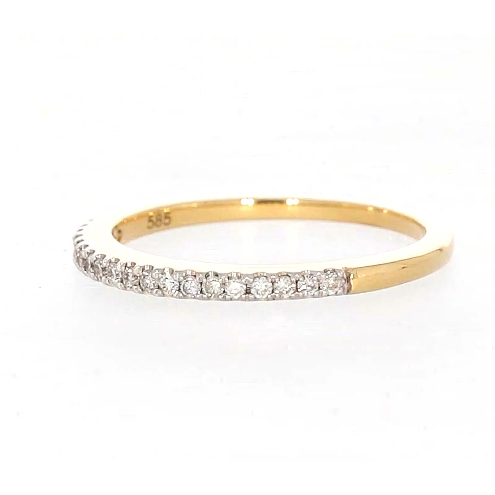 New York 14ct Yellow Gold Round Brilliant Cut 0.15 CARAT tw of Diamonds Ring