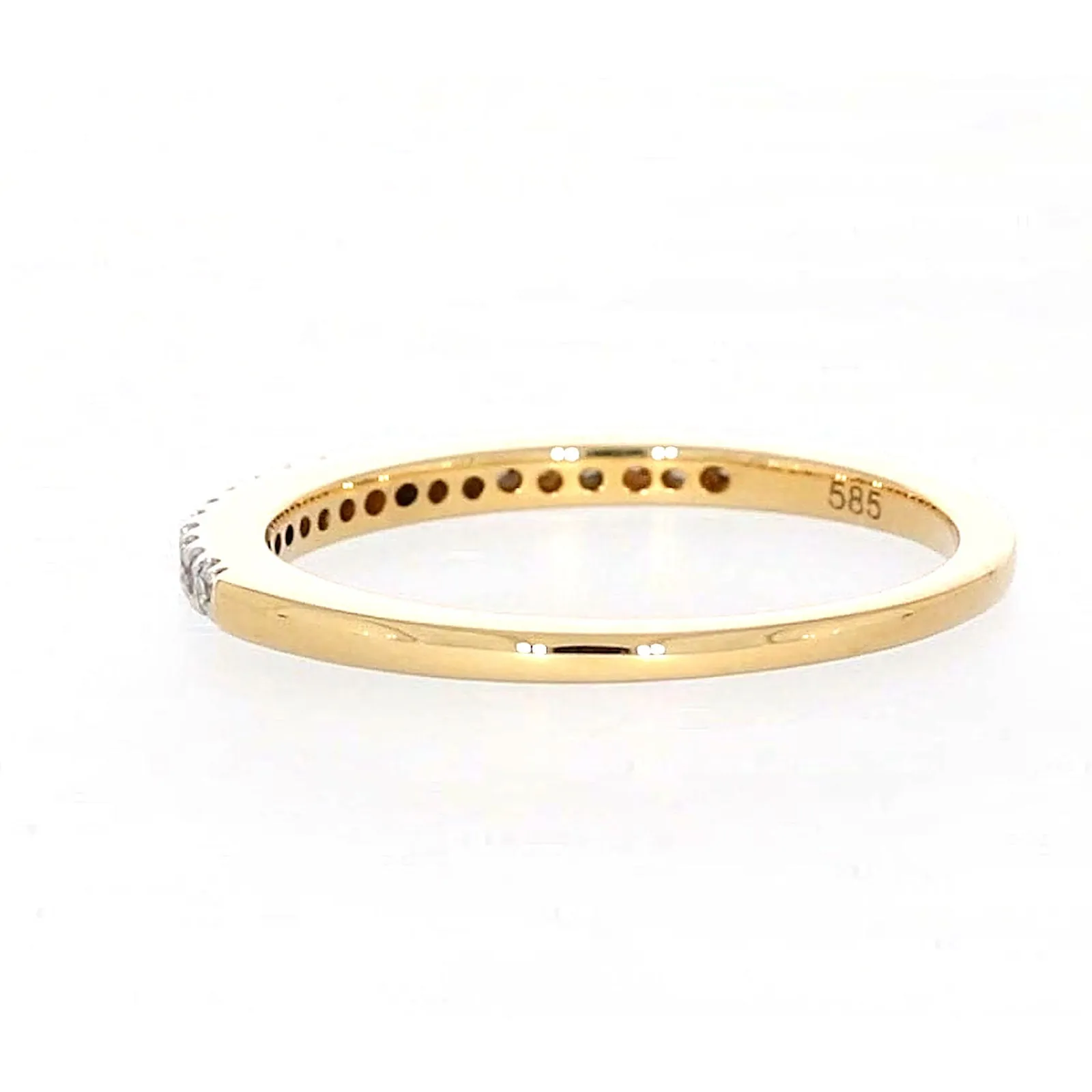 New York 14ct Yellow Gold Round Brilliant Cut 0.15 CARAT tw of Diamonds Ring