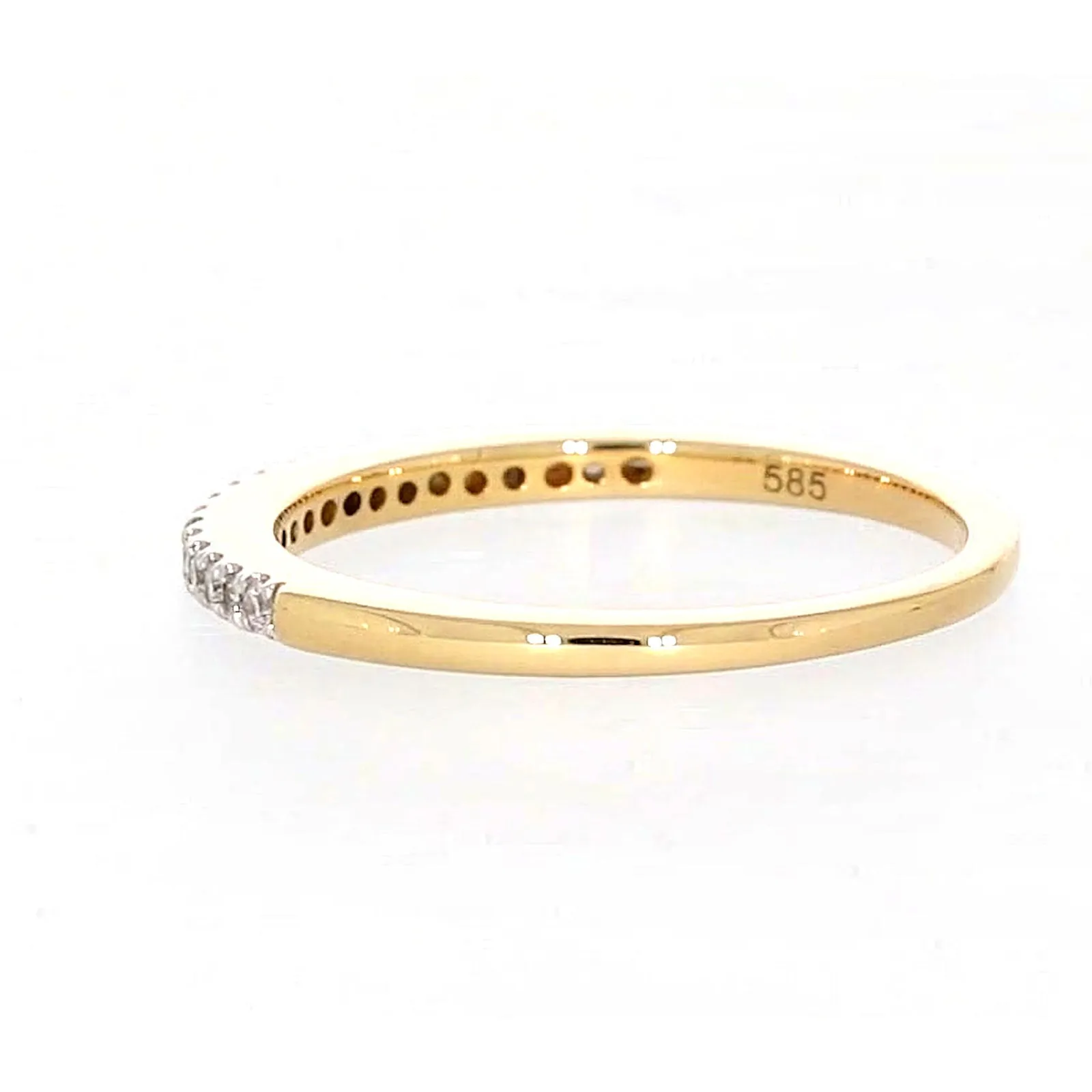New York 14ct Yellow Gold Round Brilliant Cut 0.15 CARAT tw of Diamonds Ring