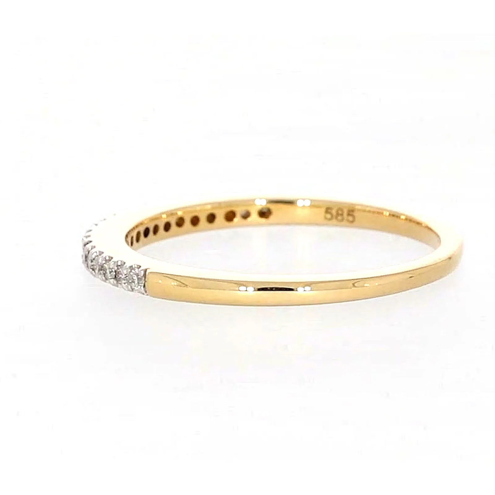New York 14ct Yellow Gold Round Brilliant Cut 0.15 CARAT tw of Diamonds Ring