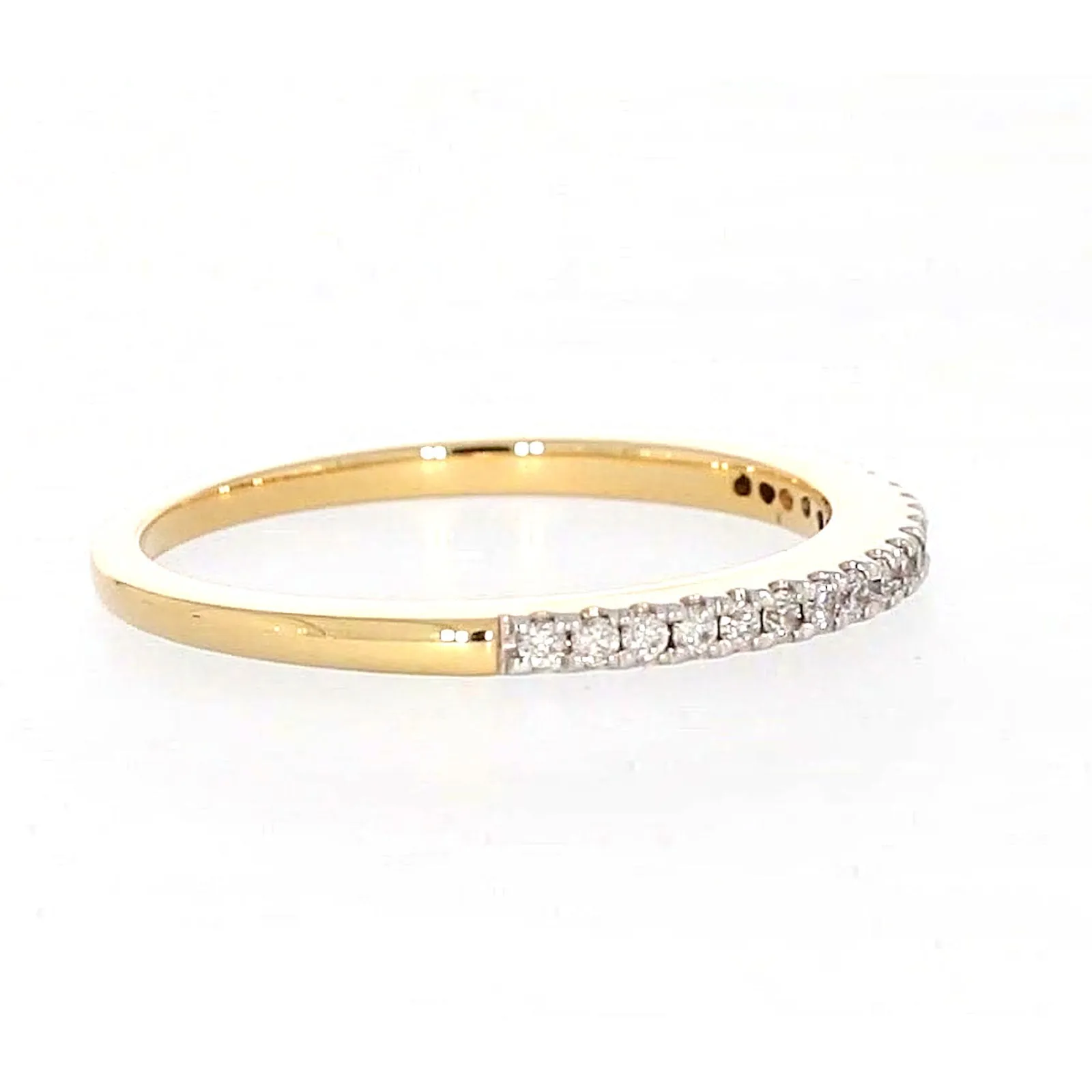 New York 14ct Yellow Gold Round Brilliant Cut 0.15 CARAT tw of Diamonds Ring