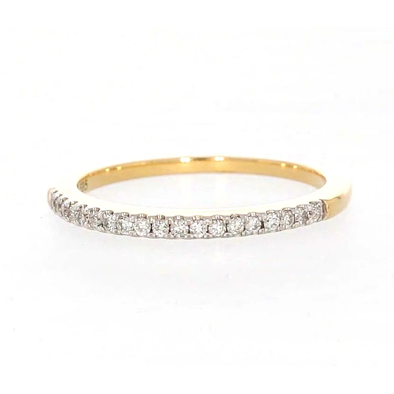 New York 14ct Yellow Gold Round Brilliant Cut 0.15 CARAT tw of Diamonds Ring