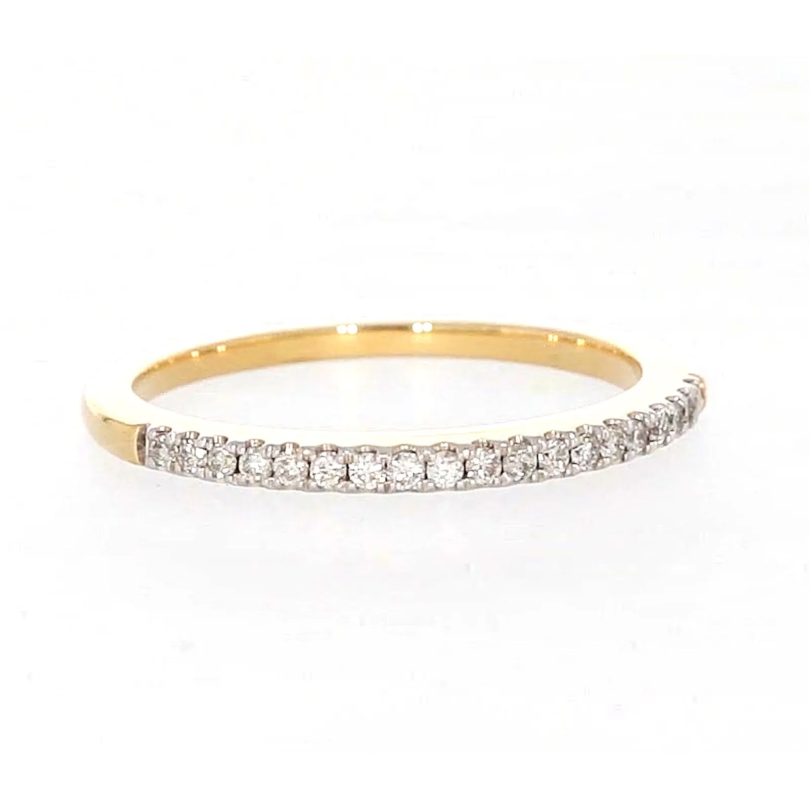New York 14ct Yellow Gold Round Brilliant Cut 0.15 CARAT tw of Diamonds Ring