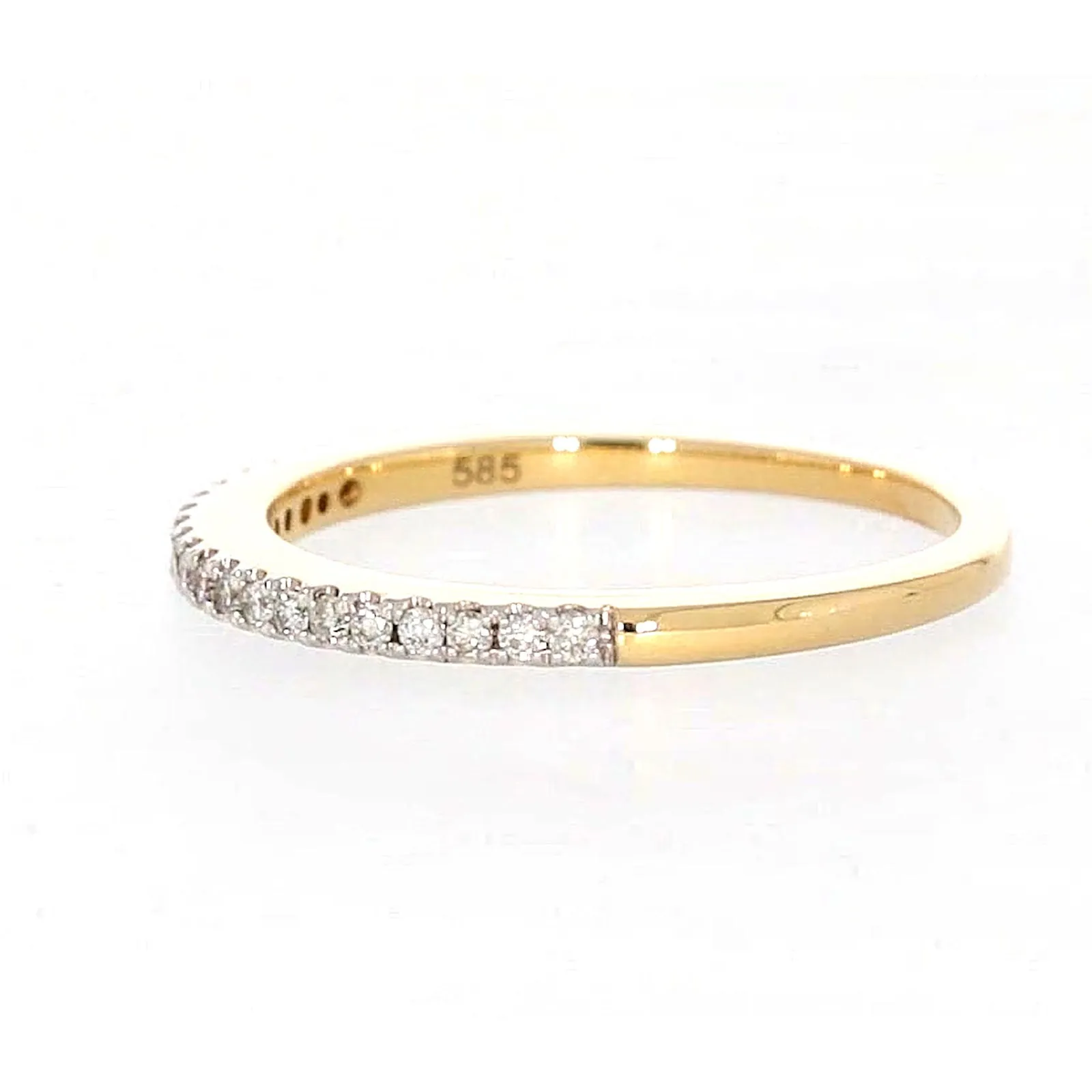 New York 14ct Yellow Gold Round Brilliant Cut 0.15 CARAT tw of Diamonds Ring