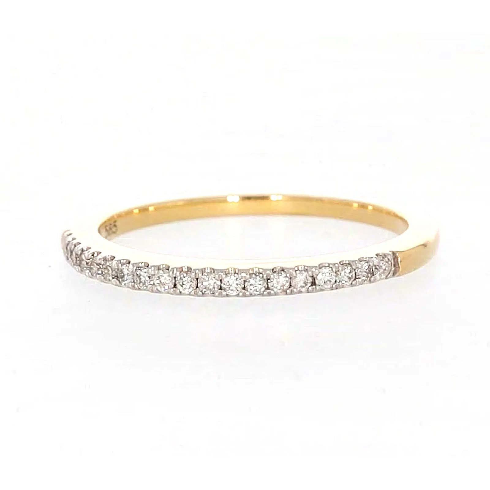 New York 14ct Yellow Gold Round Brilliant Cut 0.15 CARAT tw of Diamonds Ring
