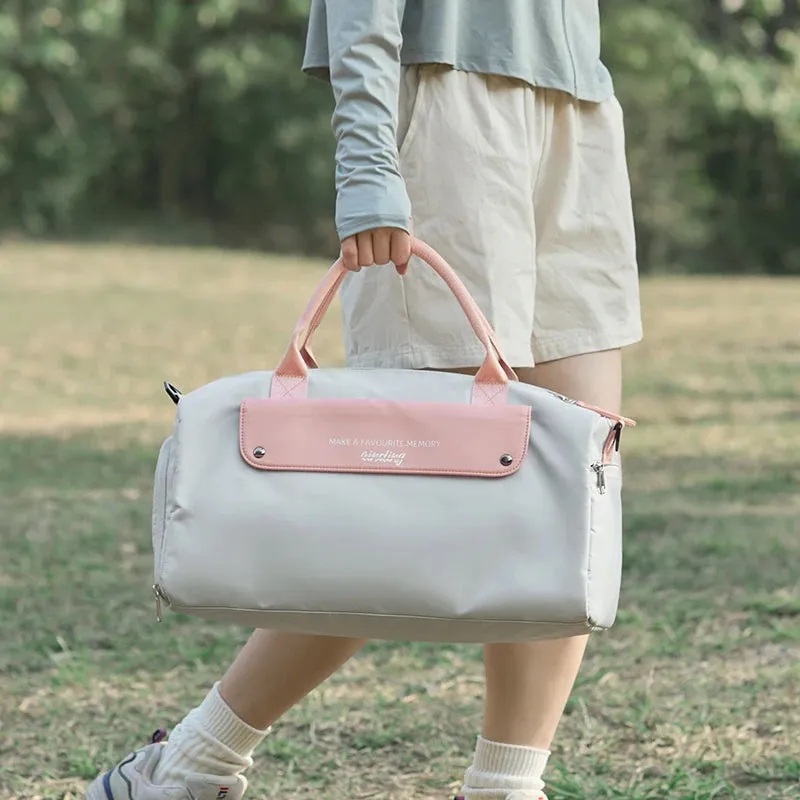 UAKISS  -   Travel Duffel Bag for Women Sports Gym Tote Bags Weekender Shoulder Bags  25L Large Capacity Waterproof Luggage