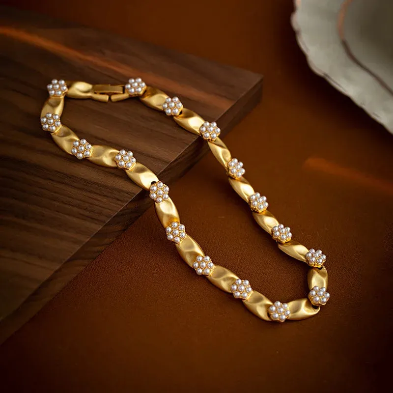 VAIGE Glamorous Gold Simulated Pearl Necklace Set
